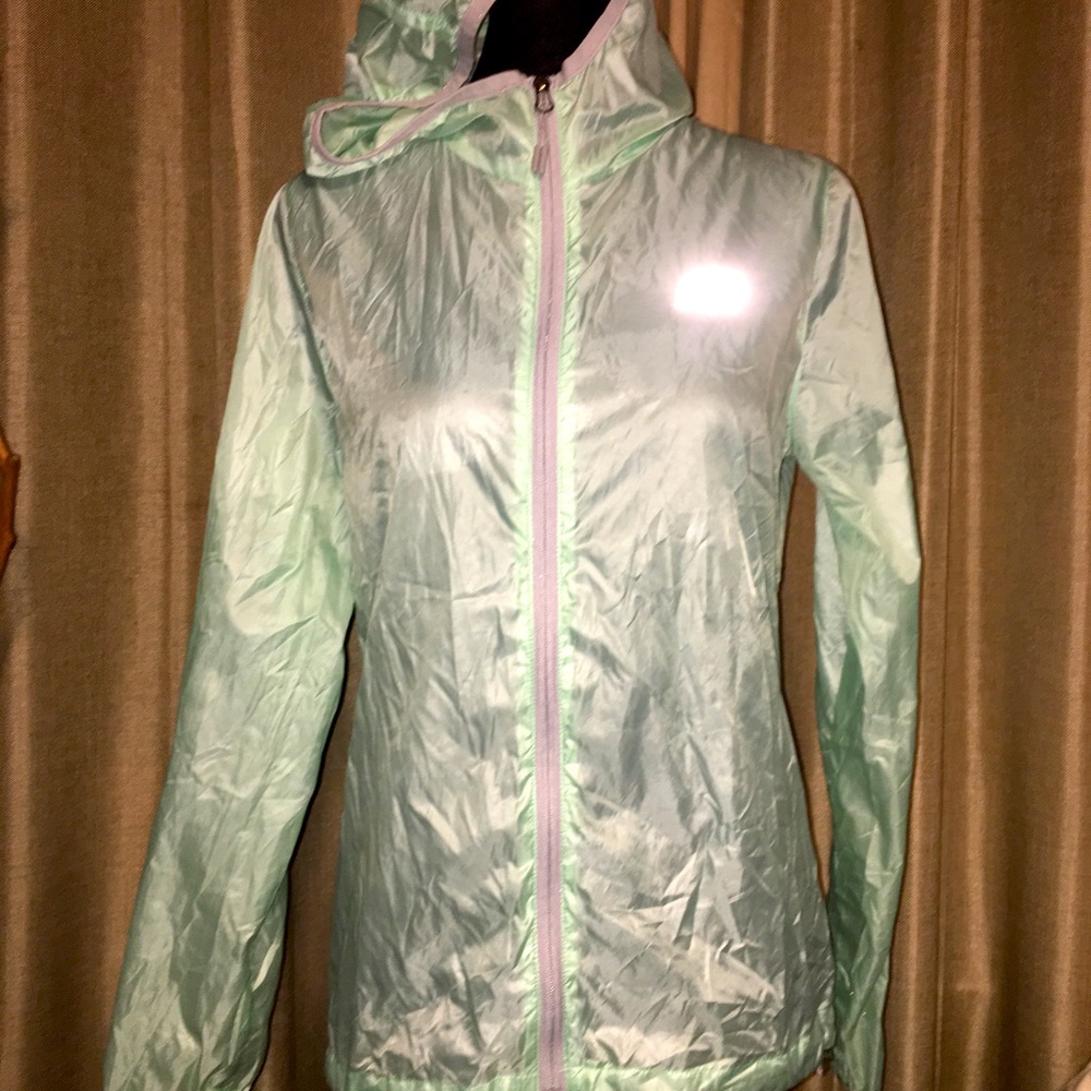 New Balance Lightweight Windbreaker